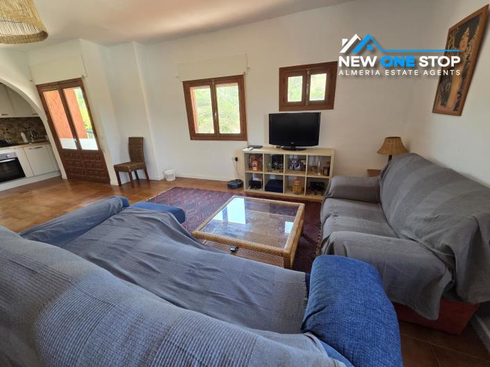 Image No.39-6 Bed Villa / Detached for sale