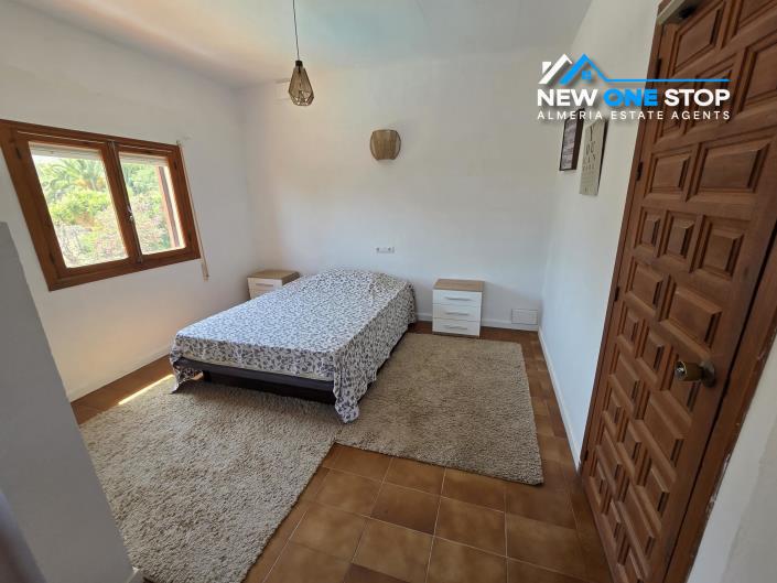 Image No.50-6 Bed Villa / Detached for sale