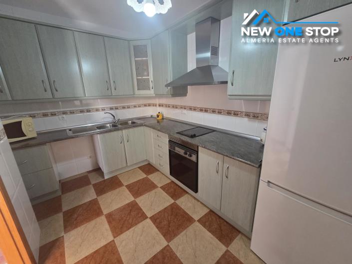 Image No.16-3 Bed Townhouse for sale