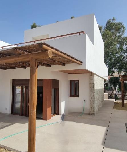 Image No.4-3 Bed Villa / Detached for sale