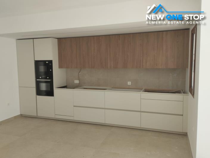 Image No.24-3 Bed Villa / Detached for sale