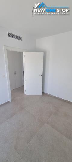 Image No.26-3 Bed Villa / Detached for sale