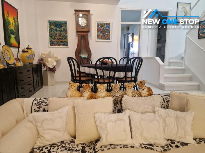 Image No.15-5 Bed House for sale