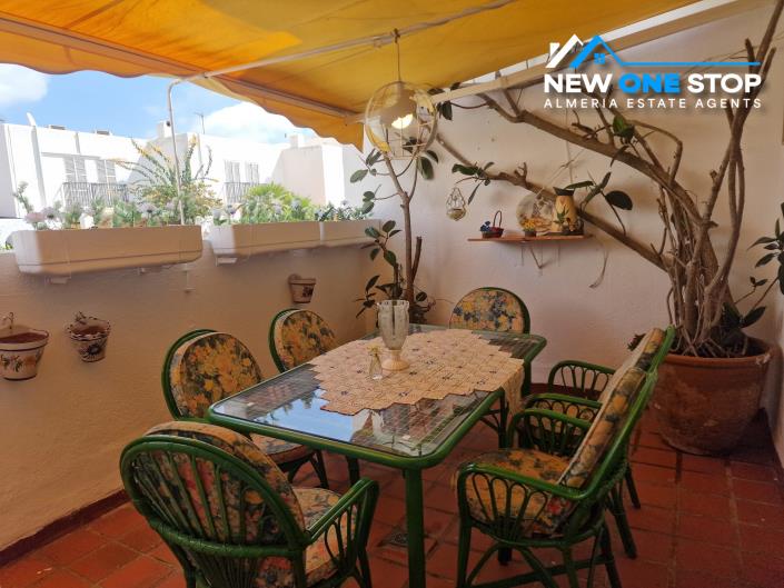 Image No.19-5 Bed House for sale