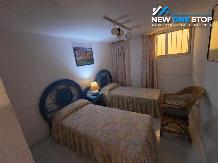 Image No.43-5 Bed House for sale