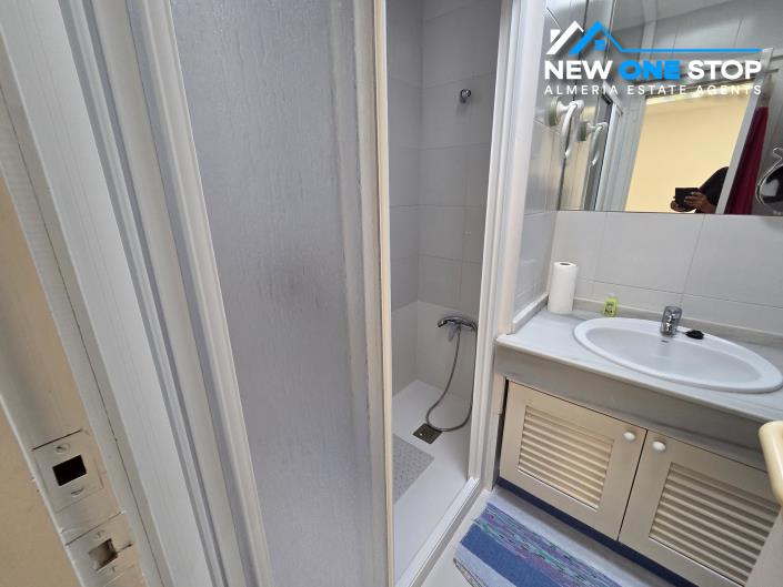 Image No.38-5 Bed House for sale