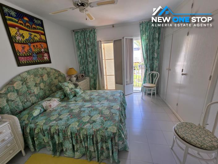 Image No.30-5 Bed House for sale