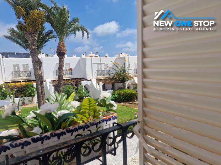 Image No.37-5 Bed House for sale