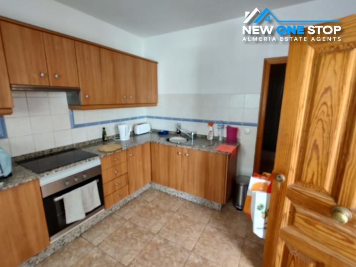 Image No.48-6 Bed Villa / Detached for sale