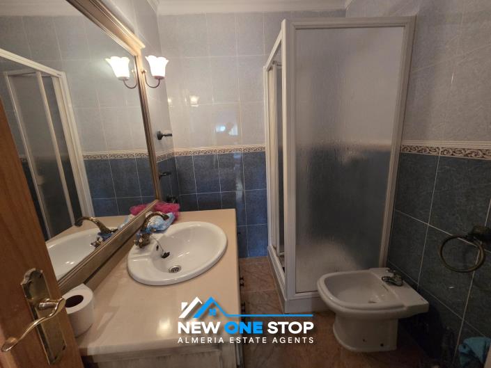 Image No.28-3 Bed Apartment for sale