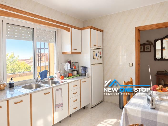 Image No.10-3 Bed Apartment for sale