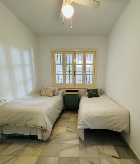 Image No.22-2 Bed Apartment for sale