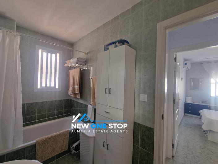 Image No.22-2 Bed Apartment for sale