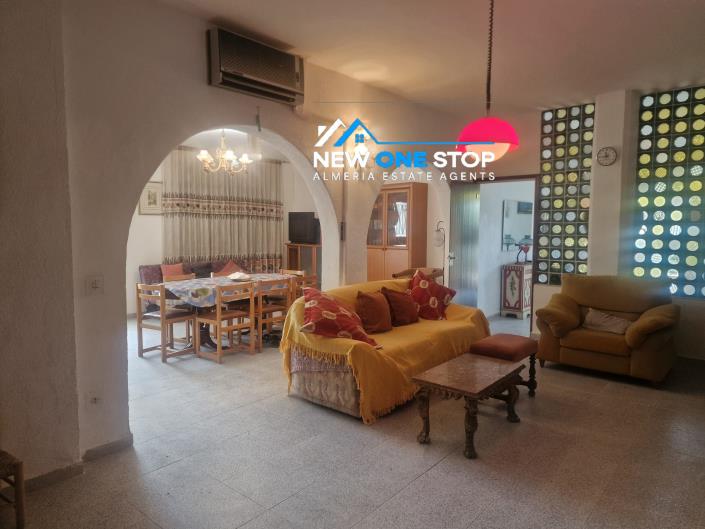 Image No.24-3 Bed Country Property for sale