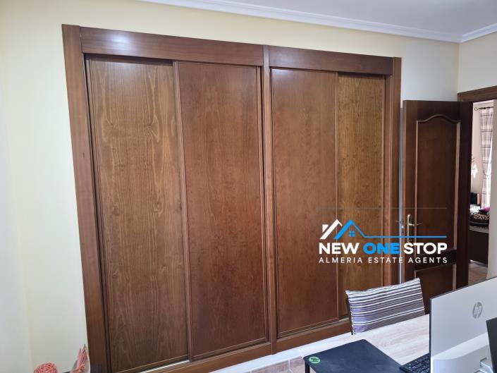 Image No.20-3 Bed Apartment for sale