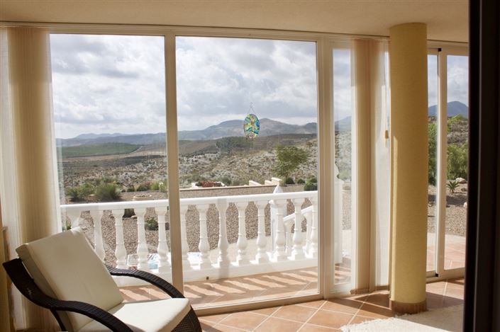 Image No.15-4 Bed Villa for sale