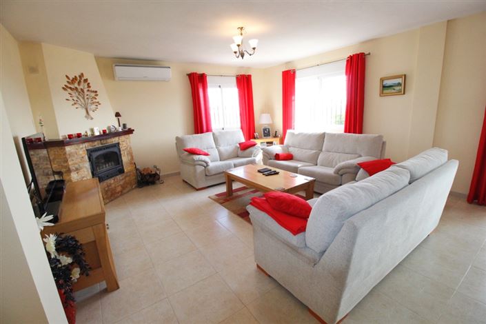 Image No.18-4 Bed Villa for sale