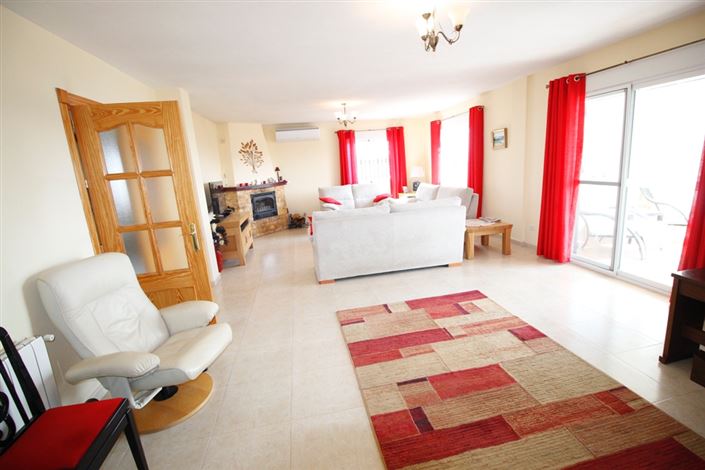 Image No.19-4 Bed Villa for sale