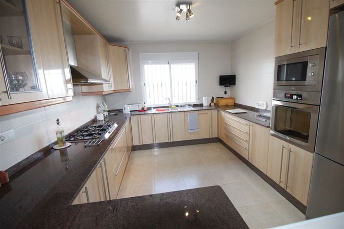 Image No.23-4 Bed Villa for sale