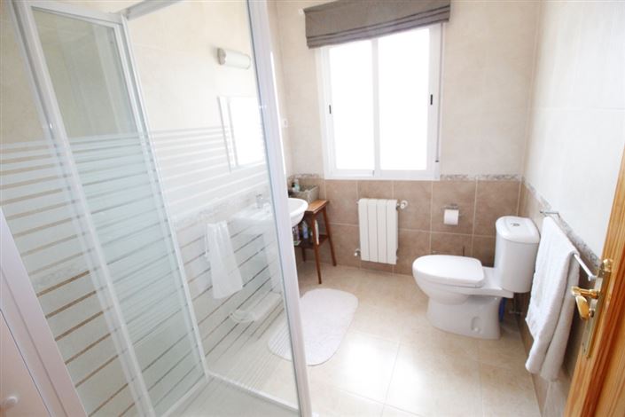 Image No.33-4 Bed Villa for sale