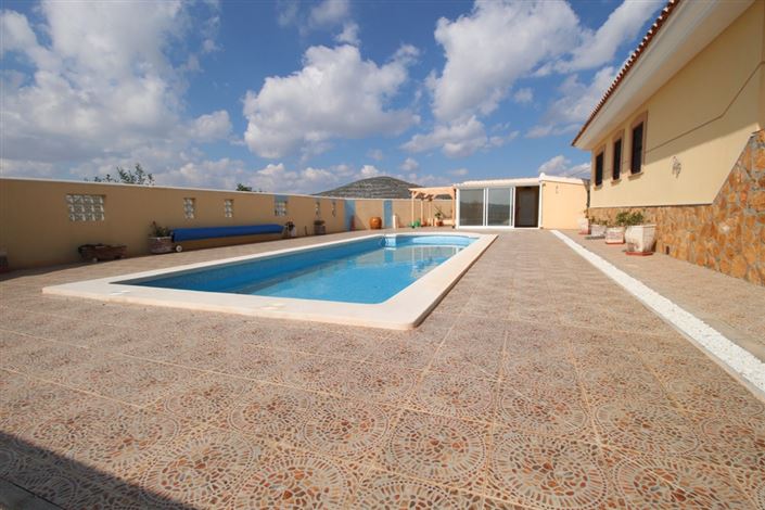 Image No.5-4 Bed Villa for sale