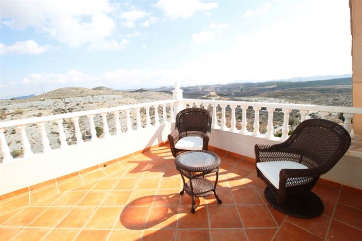 Image No.43-4 Bed Villa for sale