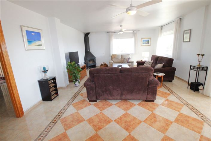 Image No.14-3 Bed Villa for sale