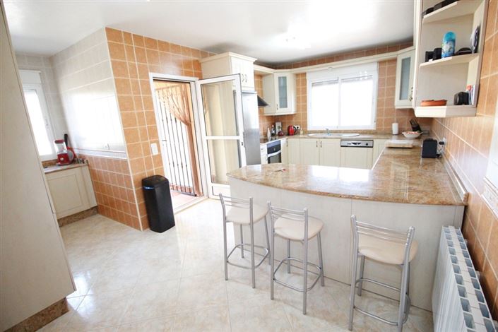 Image No.16-3 Bed Villa for sale