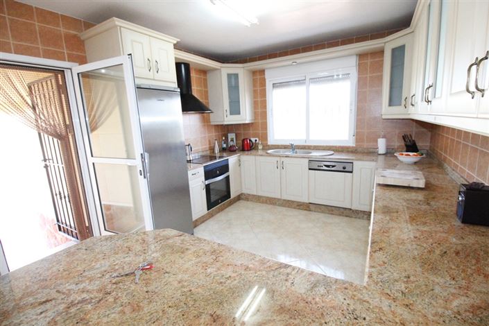 Image No.17-3 Bed Villa for sale