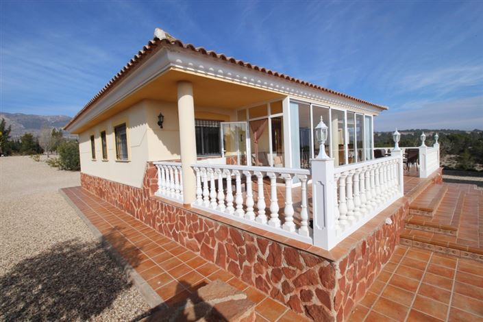 Image No.10-3 Bed Villa for sale