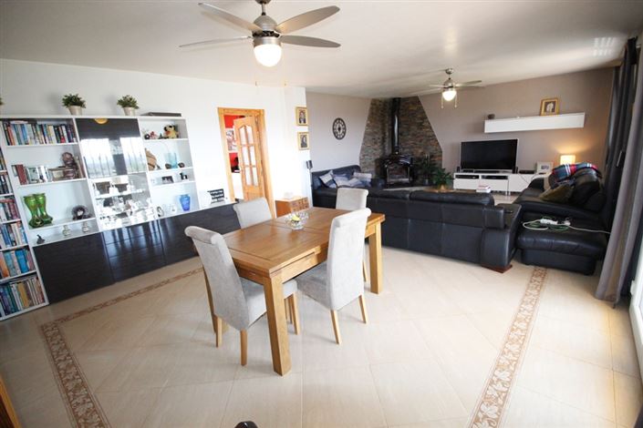 Image No.12-3 Bed Villa for sale