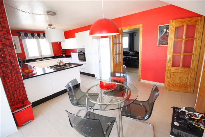 Image No.15-3 Bed Villa for sale