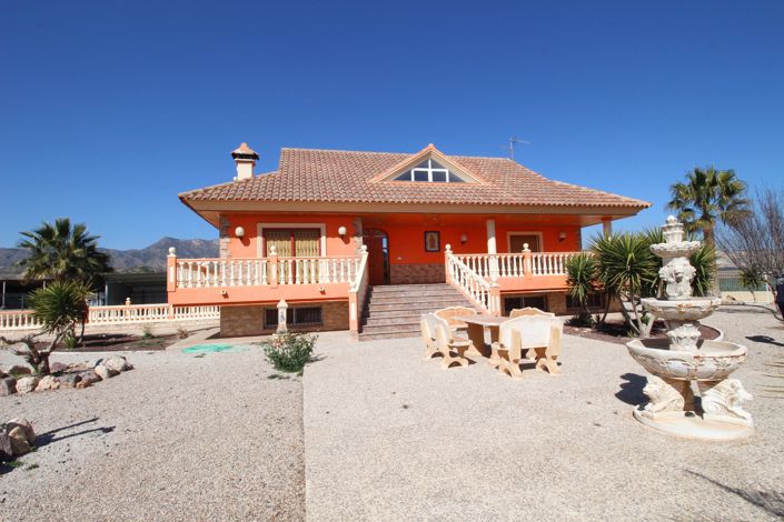 Image No.3-5 Bed Villa for sale