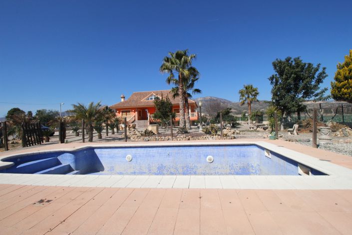 Image No.4-5 Bed Villa for sale