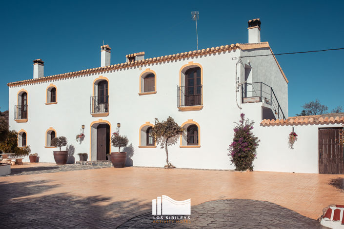 Image No.4-7 Bed Cortijo for sale