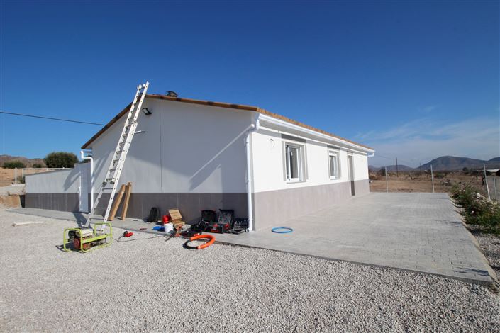 Image No.10-3 Bed Villa for sale