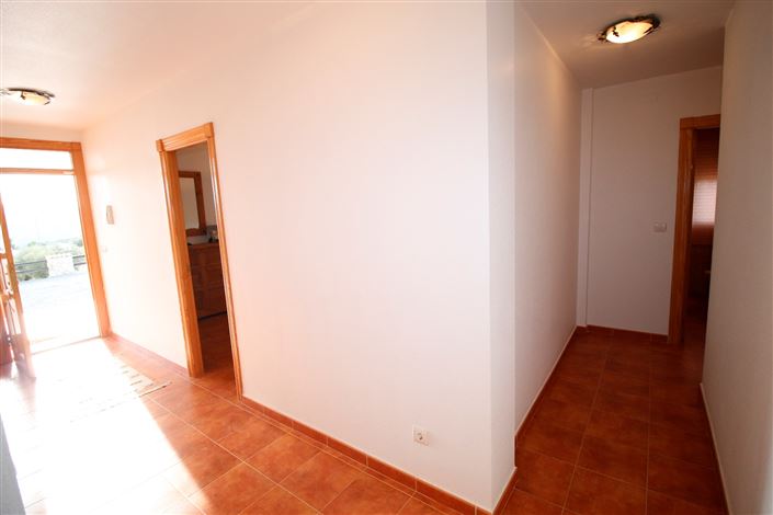 Image No.18-4 Bed Villa for sale