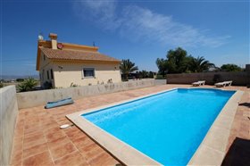 Image No.10-Villa de 4 chambres à vendre à Lorca