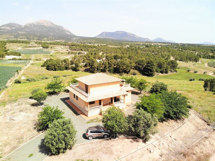 Image No.4-Villa de 4 chambres à vendre à Lorca