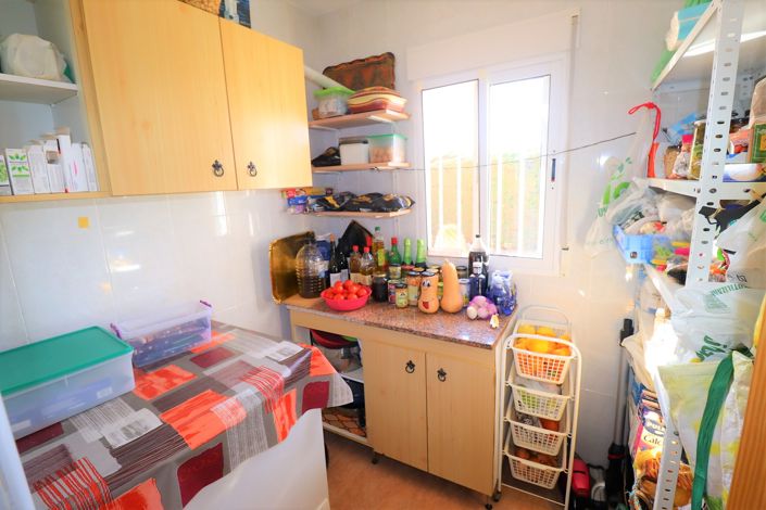 Image No.27-4 Bed Country House for sale