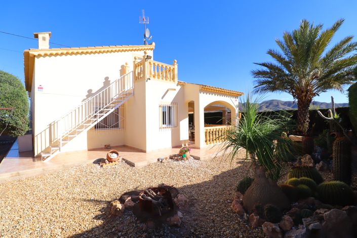 Image No.28-4 Bed Country House for sale