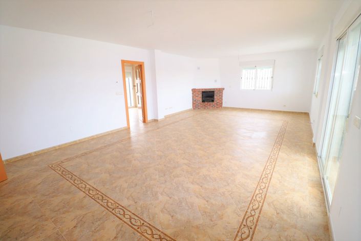 Image No.11-5 Bed Villa for sale