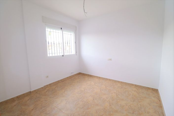 Image No.23-5 Bed Villa for sale