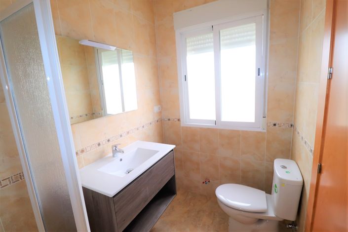 Image No.27-5 Bed Villa for sale