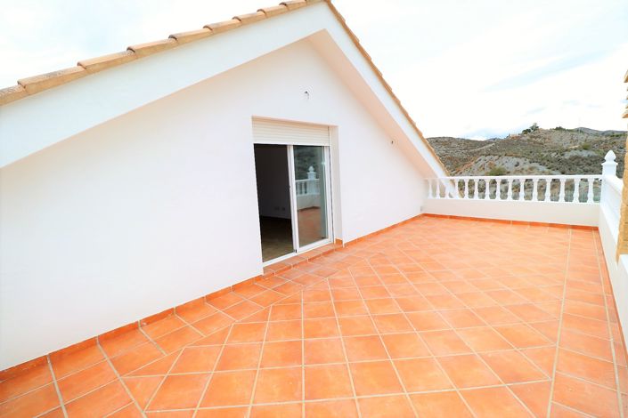 Image No.39-5 Bed Villa for sale
