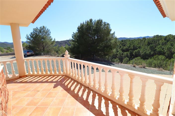 Image No.10-3 Bed Villa for sale