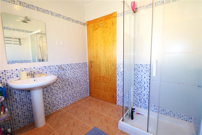 Image No.29-3 Bed Villa for sale