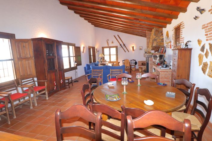 Image No.17-2 Bed Cortijo for sale