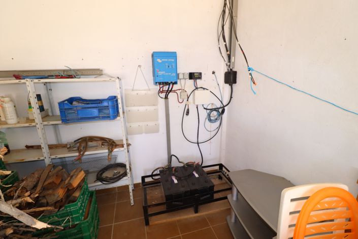 Image No.40-3 Bed Country House for sale