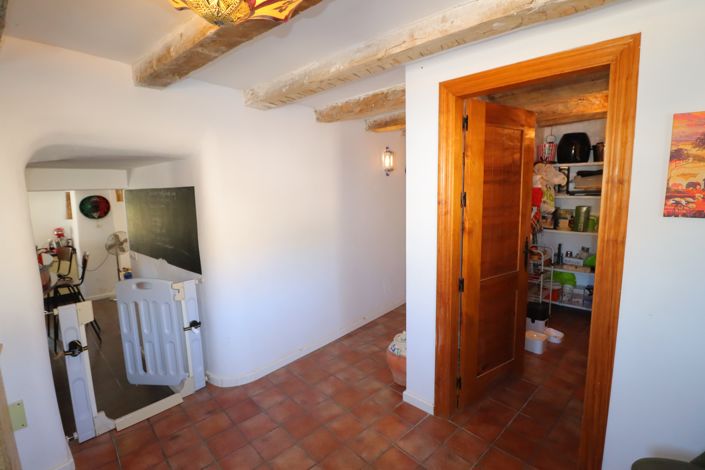 Image No.9-6 Bed Cortijo for sale